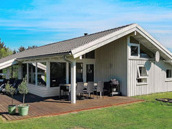 Three-Bedroom Holiday home in Hjørring 3