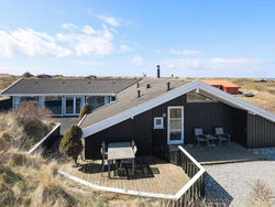 Four-Bedroom Holiday home in Hjørring 7