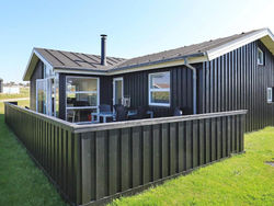 Three-Bedroom Holiday home in Hjørring 16