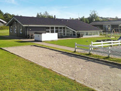 Five-Bedroom Holiday home in Ebeltoft 3