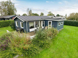 Three-Bedroom Holiday home in Hejls 22