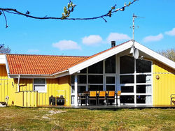 Four-Bedroom Holiday home in Fanø 8