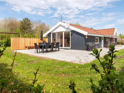 Three-Bedroom Holiday home in Hejls 25