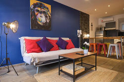 Calme en centre ville Appartement , spacieux et rénové à 50m de la Place Carnot