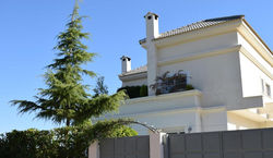 The White Villa Lagonisi