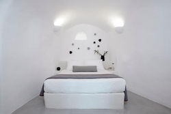 w Deluxe 1 Bedroom Cave Villa Outdoor Hot Tub Santorini