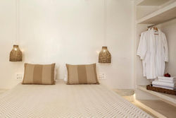 Luxury Naxos Villas Grande Suite Air Conditioning Outdoor Pool 1 Bedroom Stelida