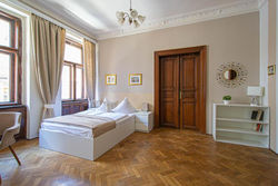 For celebrations spacious 3BDR apartment with balcony