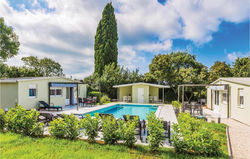 Stunning home in Rovinj with Outdoor swimming pool and 4 Bedrooms