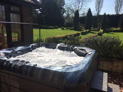 The Fortis House Bournemouth, with Swimming Pool and Hot Tub Jacuzzi